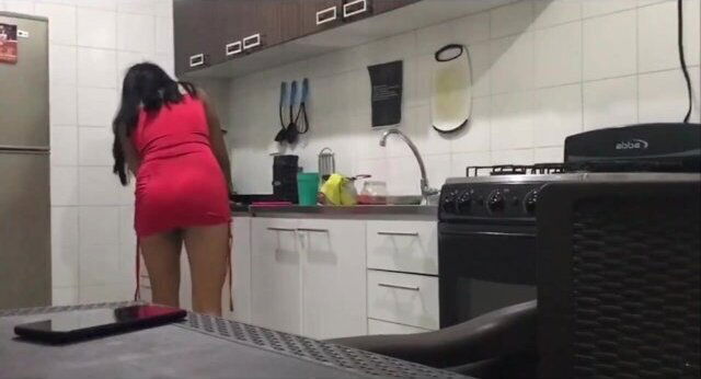 grabo mientras prepara café también cuando empieza chupar