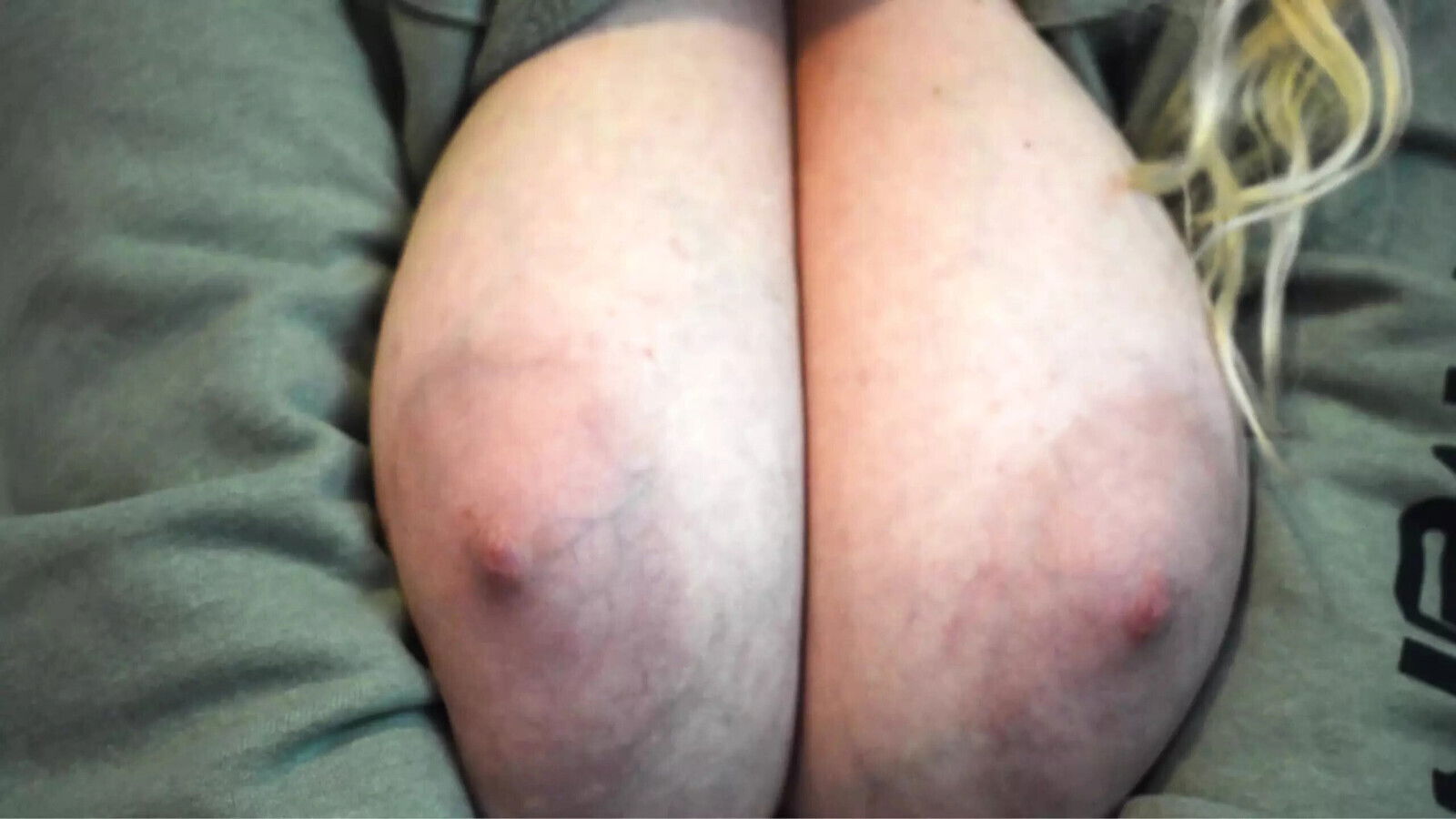 Work Hoodie Drop! Drop Play Cum!