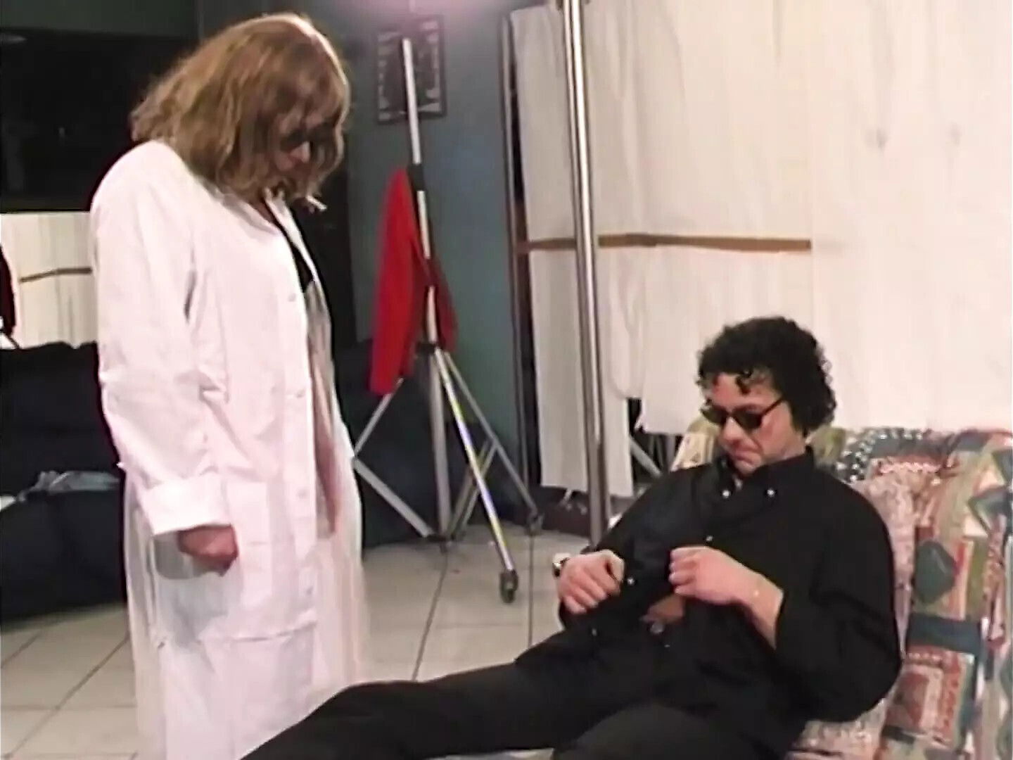 Hairy pussy very horny woman fucked