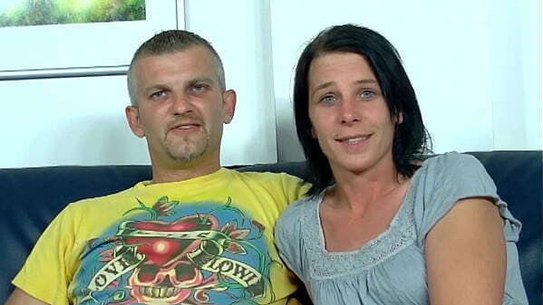 Swapping pussies challenge.. sixt story