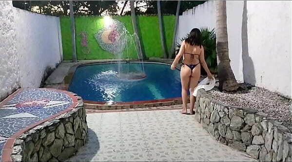 HERMANASTRA LATINA COLOMBIANA LENCER&Iacute_A ESTABA PISCINA, TEN&Iacute_A GANAS HICIERA DOMINACI&Oacute_N FEMENINA FOLLARA AGUJEROS PORNO ESPANOL-