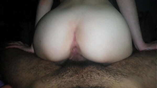 Enjoying girlfriend'_s feet