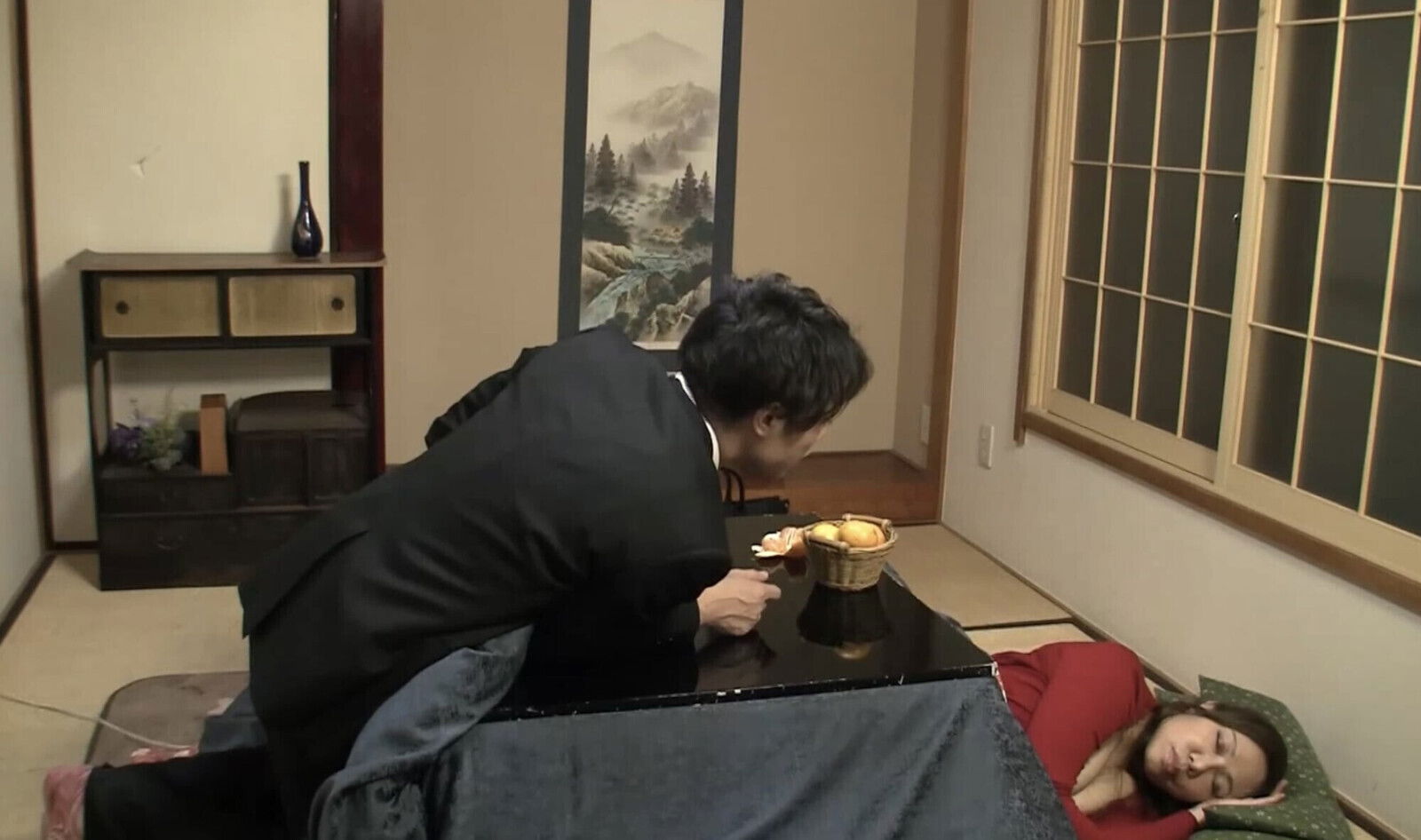 Encourages Keep Exploring, Making Under Blanket.