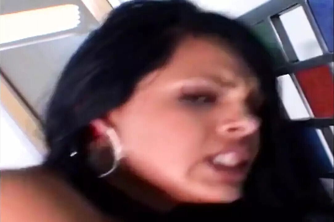 When Jerry didn't have condom sexy Latina Tori Avano decided creampie gaped open asshole