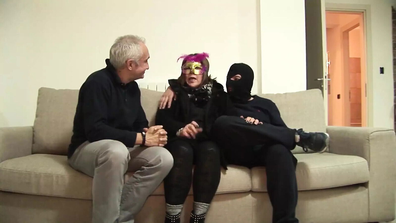 Overlap with fuck living room