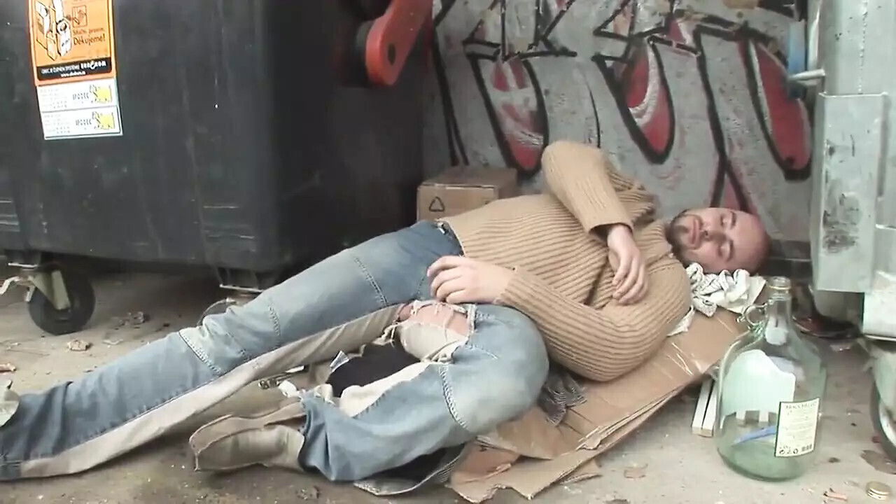 Watch Each Other Fuck Suck During Threesome