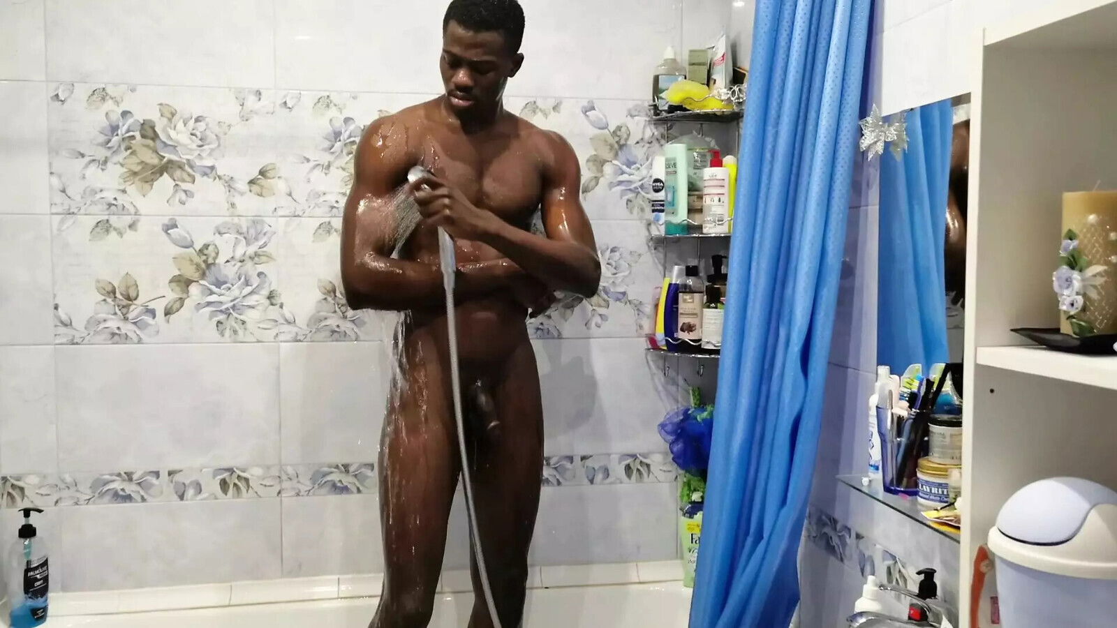 STEPMOM SUCKS DICK SHOWER