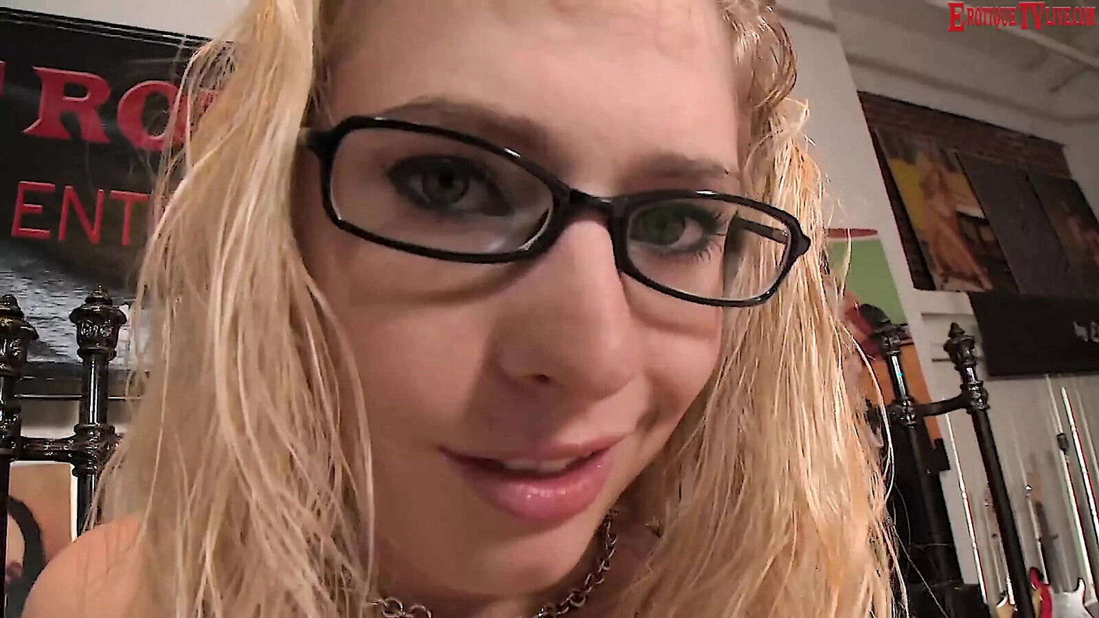 Eyeglasses-wearing teen lover Allie James filled with porn legend Eric John ErotiqueTVLive