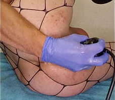 Tranny adora dildo infl&aacute_vel bal&atilde_o l&aacute_tex gigante dildo bomba