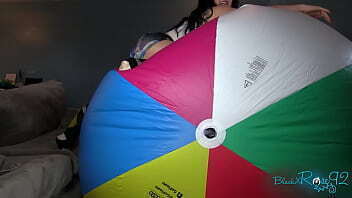 Foot Mega Beach Ball Play