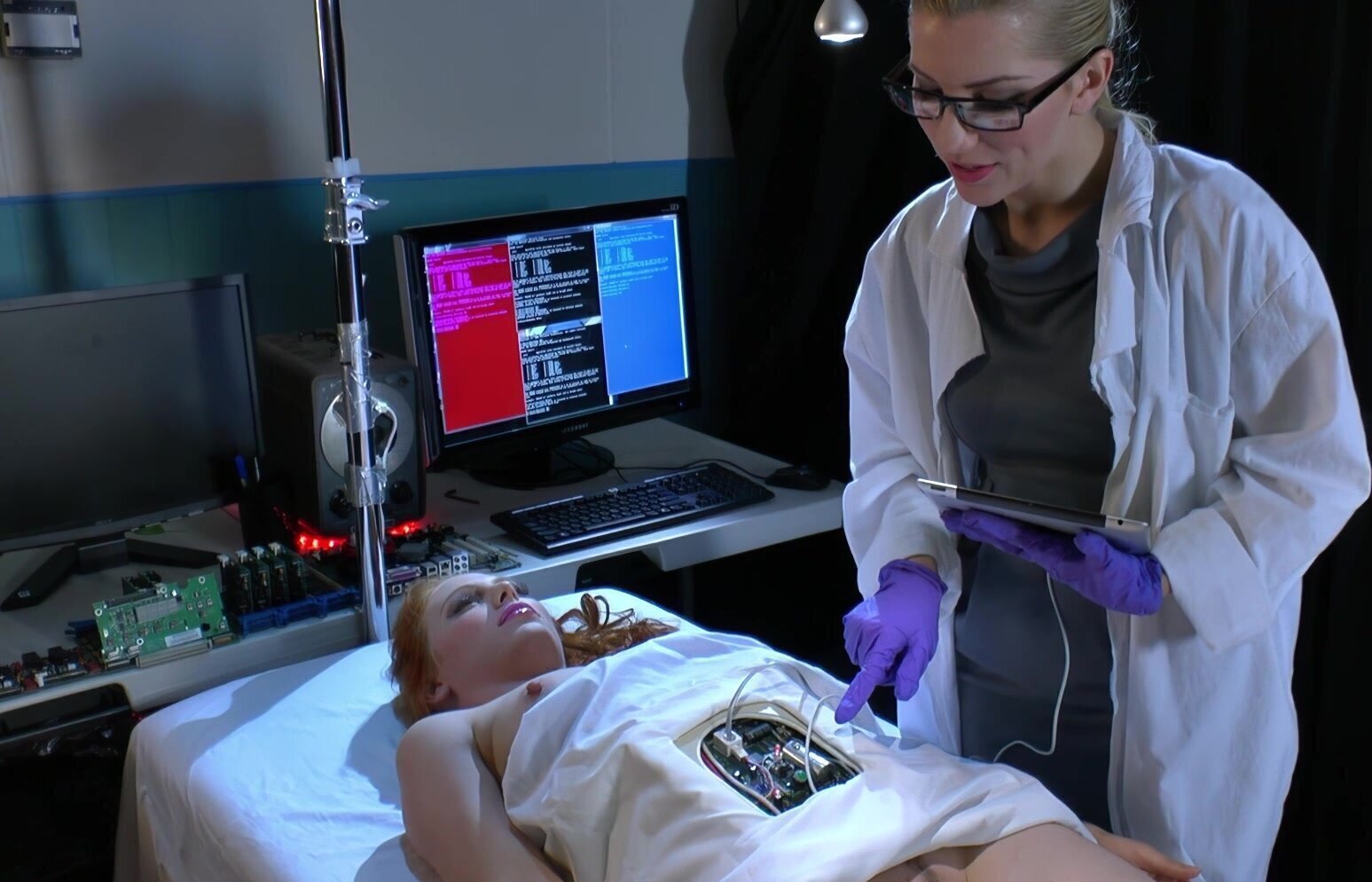 Kinky lesbian pussy licking Ashley Fires Sarah Strawberries