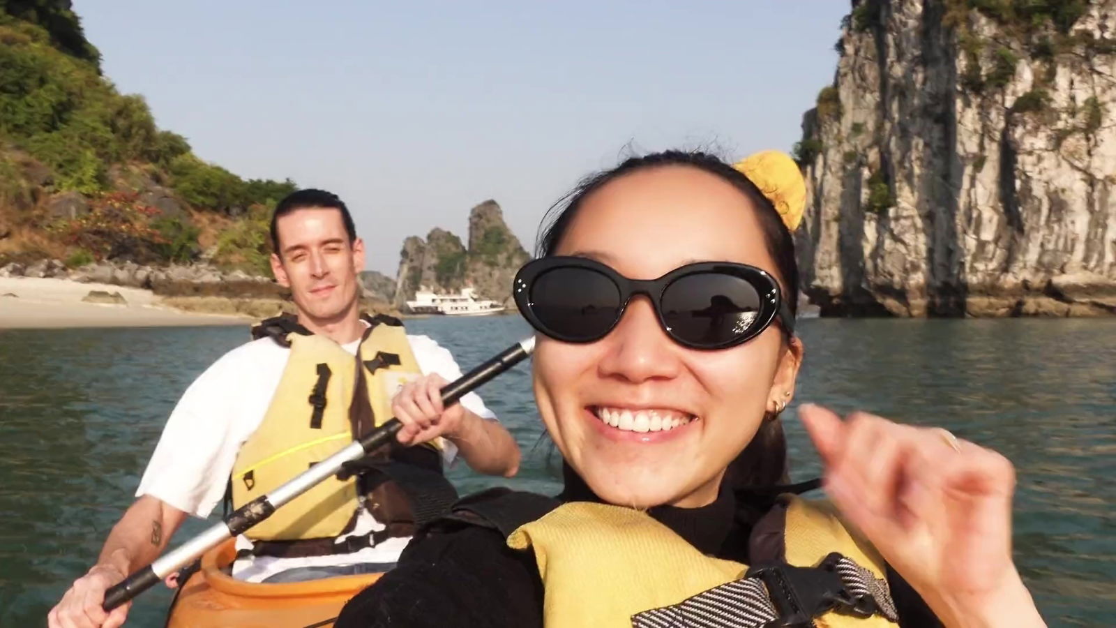 Today fucking hotel Vietnam like this city!