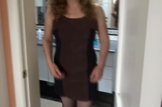 love showing wearing erotic lingerie while maid's stepson records jerks