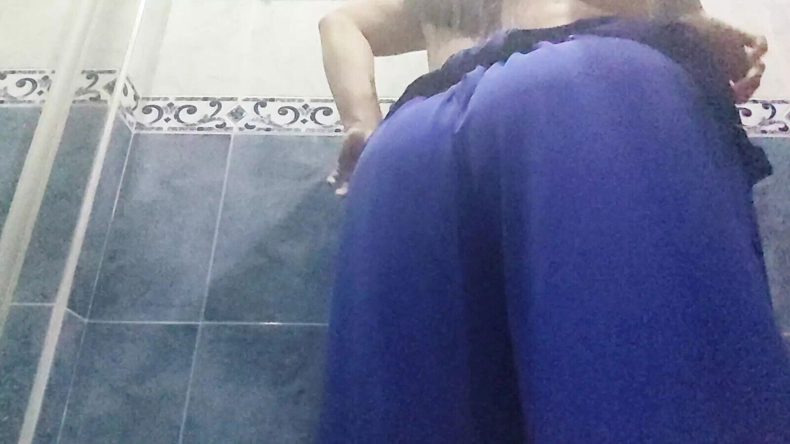 BUTTA CULONA TAXED BATHROOM ORIANO