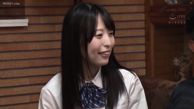 niece secretly inserts