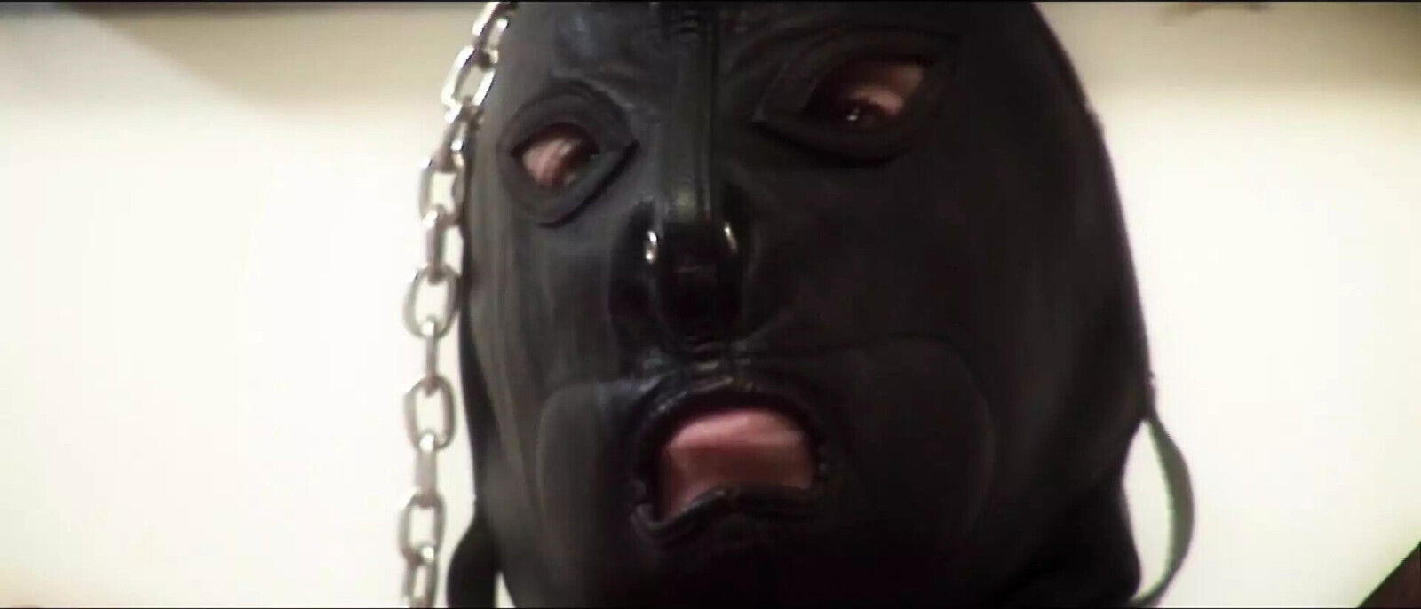 ENJOYS HARD FUCK AFTER HAVING PLUG