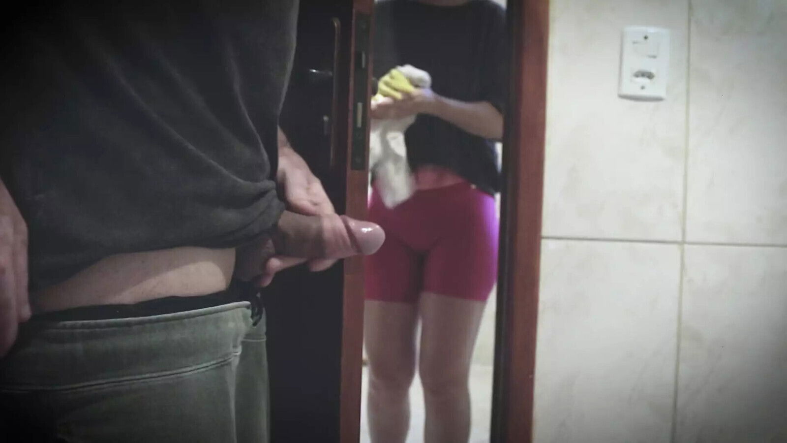 Married cleaning woman sucking boss's son's dick.