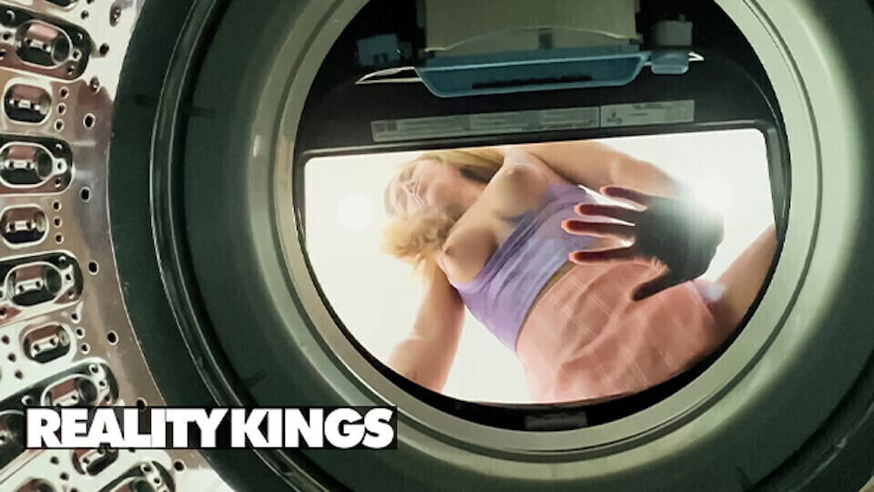 Mandy Rhea Goes Check Laundry Catches Stepdaughter Callie Black Humping Dryer REALITY KINGS