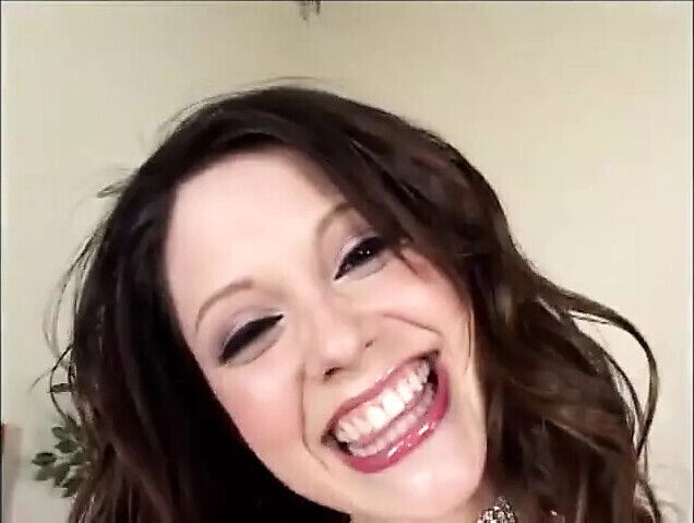 Cocks Keep Kelsey Michaels's Mouth Pussy Busy During Threesome feat. Kelsey Michaels,Andrew Andretti,Brad Baldwin Perv