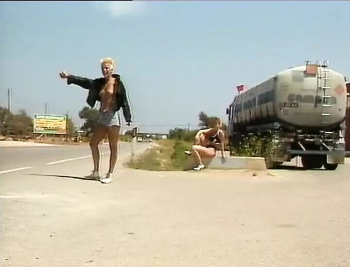 horny German ladies having some backyard with thick