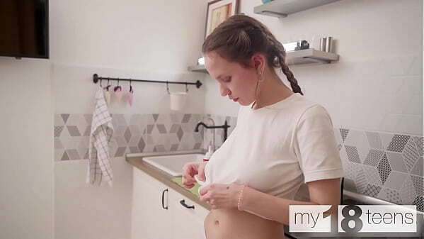 MY18TEENS Compilation solo videos with busty Light