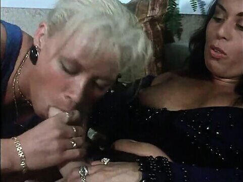 Goddess Love (Italy 1993, Moana Pozzi, Andrea Molnar)