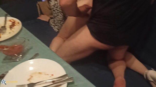 Random fuck wife cafe. stranger forgot condom.