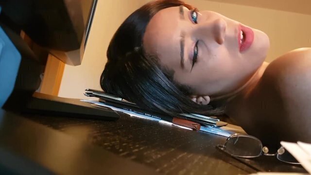 Sexy milf boss tests employee's talents office desk