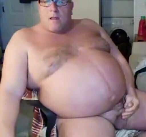 Daddy with big belly wanking