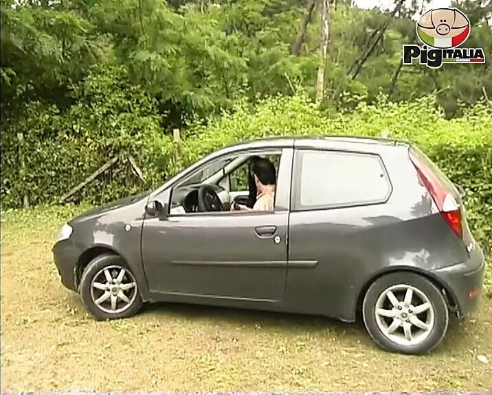 Alluring perverted Angela Gritti with natural boobs horny scene from movie puttana