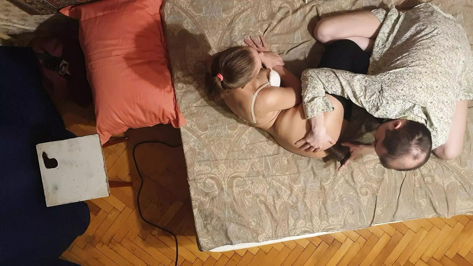 fuck girl with dildo plays