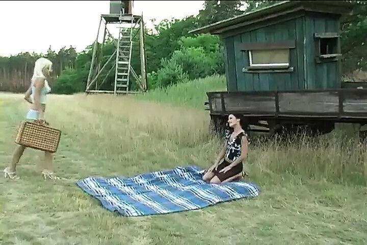 Exclusive Scene feat Boroka Bolls Perv Milfs Teens