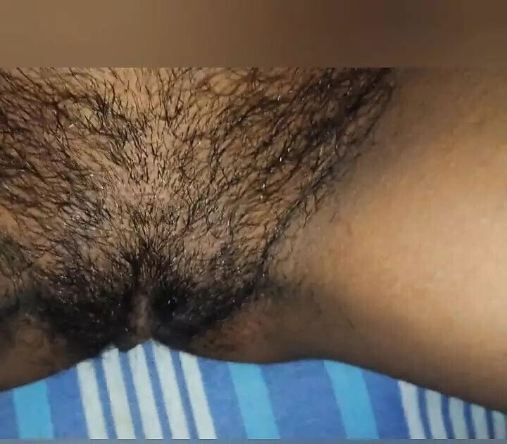 Desi Priya allures stepdad suddenly sucking