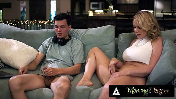 Busty MILF Rachael Cavalli turned after Catching Addict Masturbating