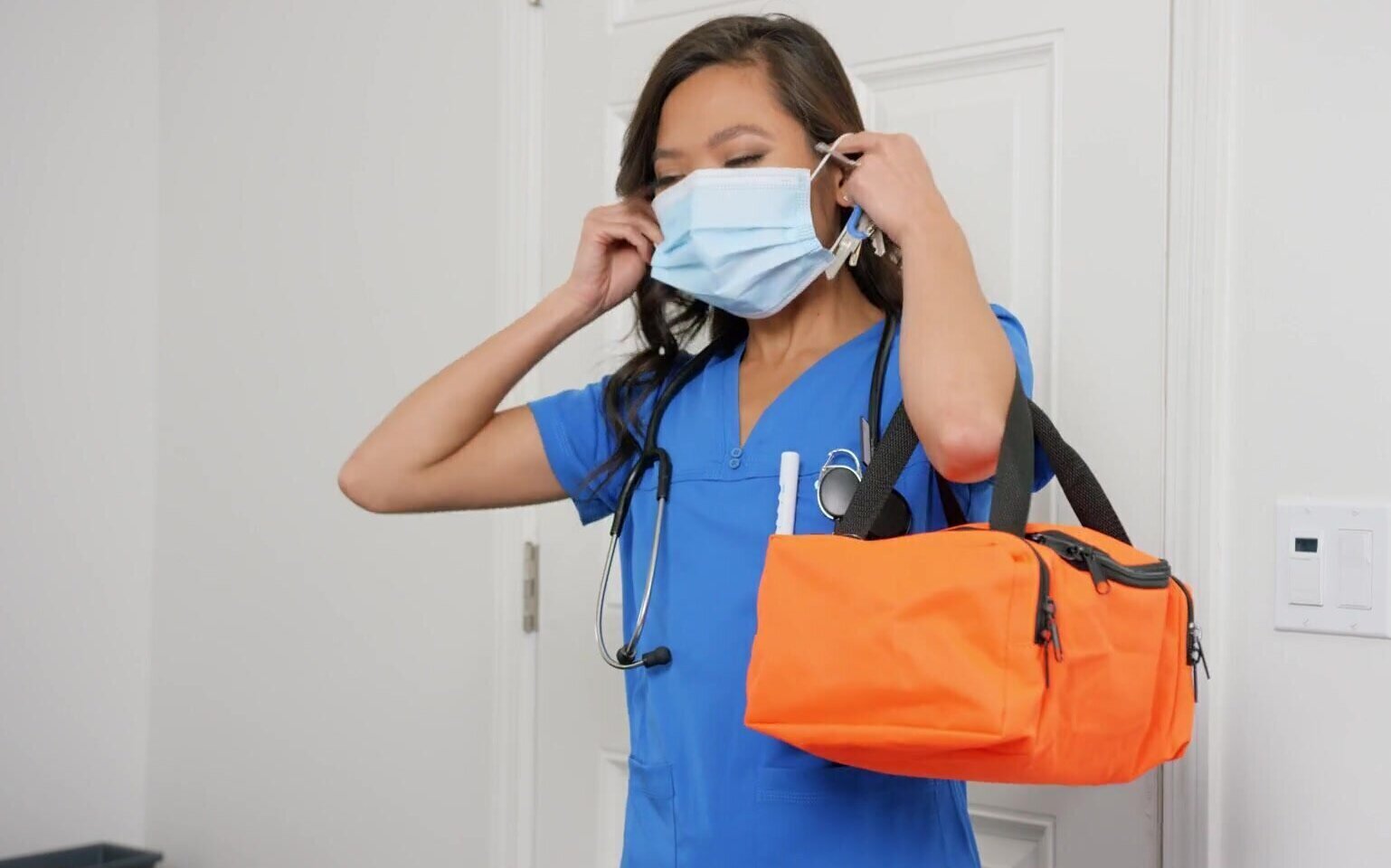 Vina enjoys while getting fucked hard boyfriend