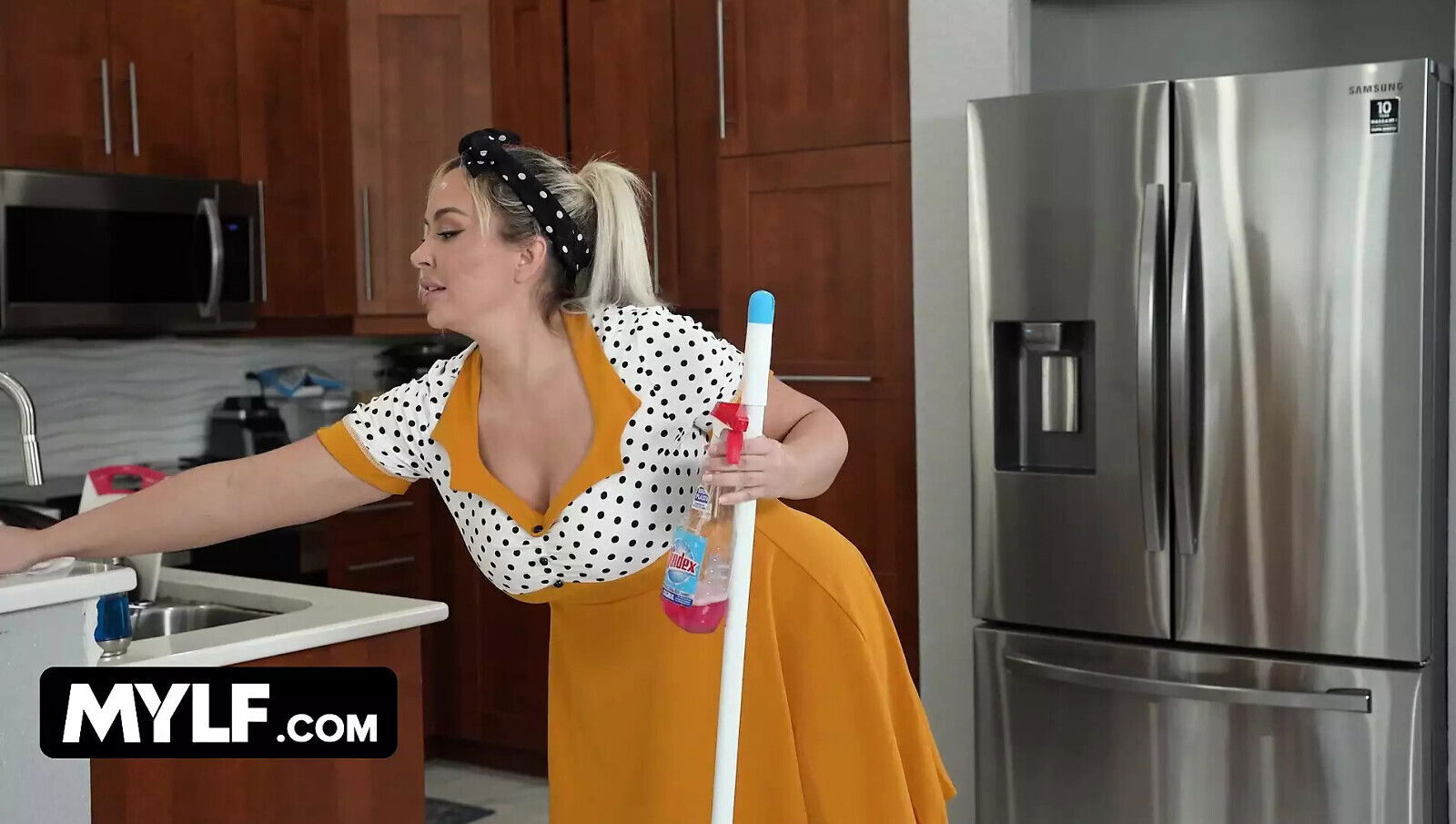 Cheating Wife Turns Into Addict Skank Callie Brooks MYLF