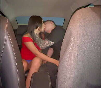 JOVENCITA CACHONDA ENTREGA CULO MEJOR AMIGO NOVIO CUANDO AVENTON CASA SEXO COCHE