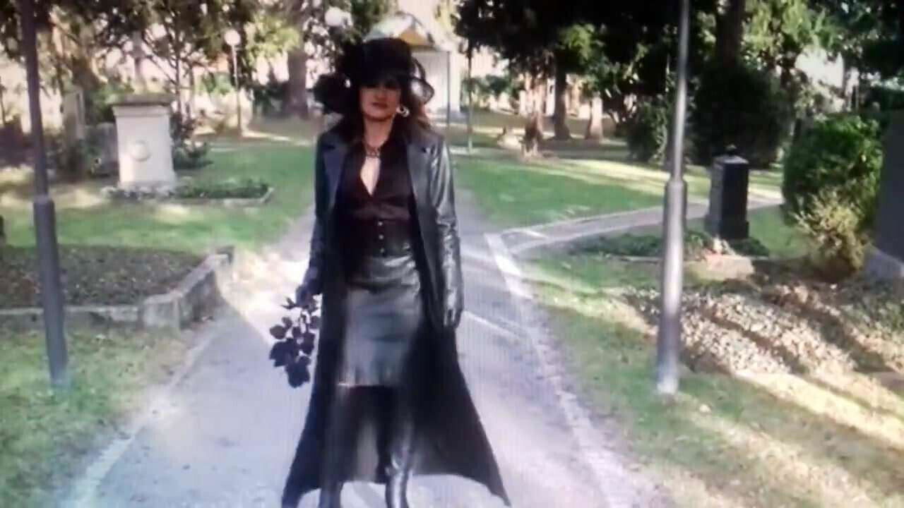 voici la Maitresse de larbin