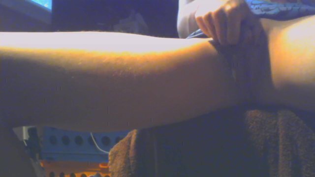 Hide under desk watch jerk hentai