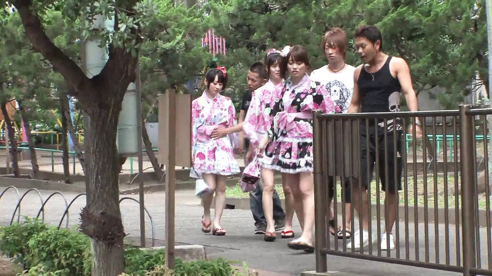 JAPANESE HORNY BABES ENJOY FINGER DILDO FUCKS BEFORE