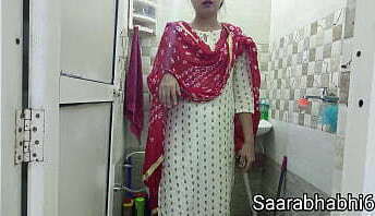 Step Brother caught taking bath bathroom secretly fucked herself