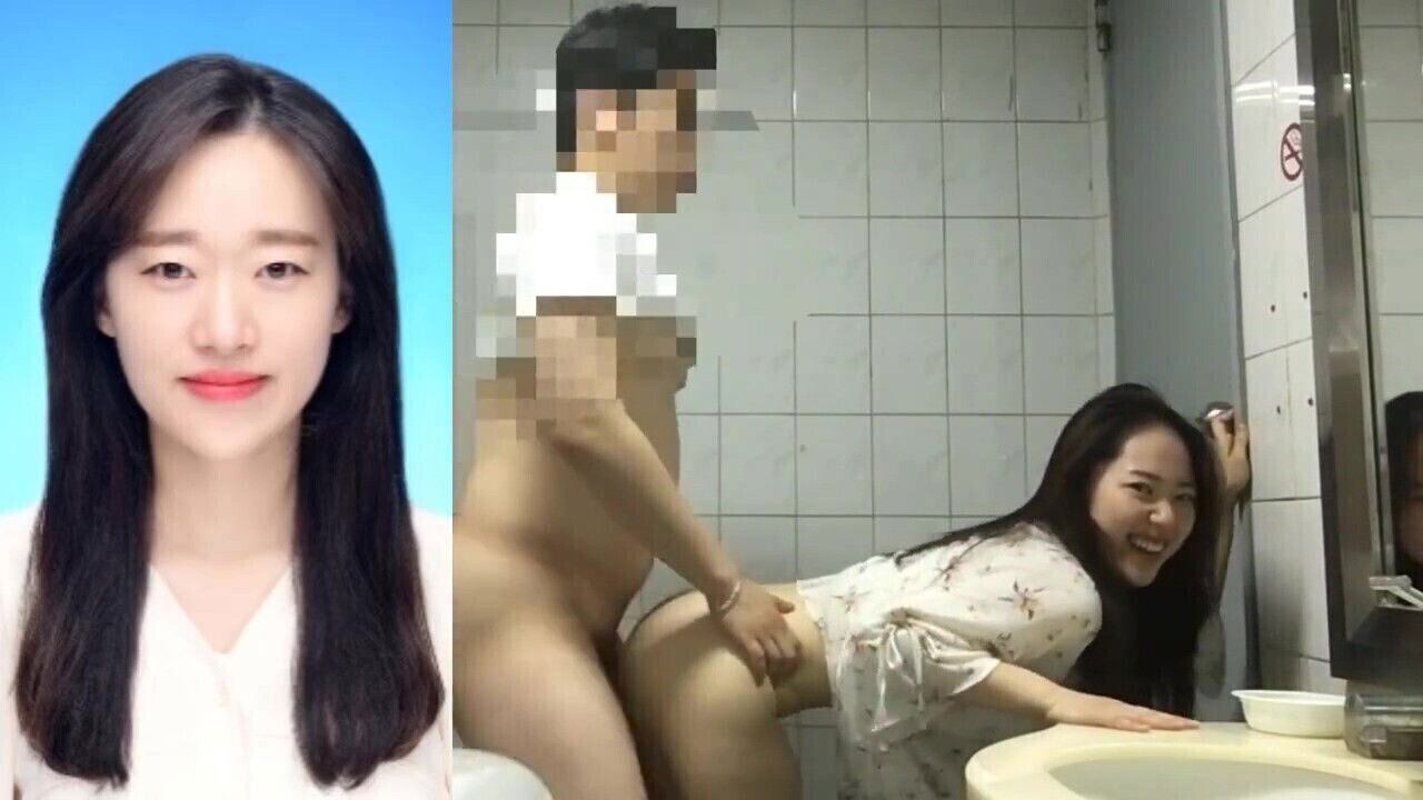Yuna Fucked Public Toilet