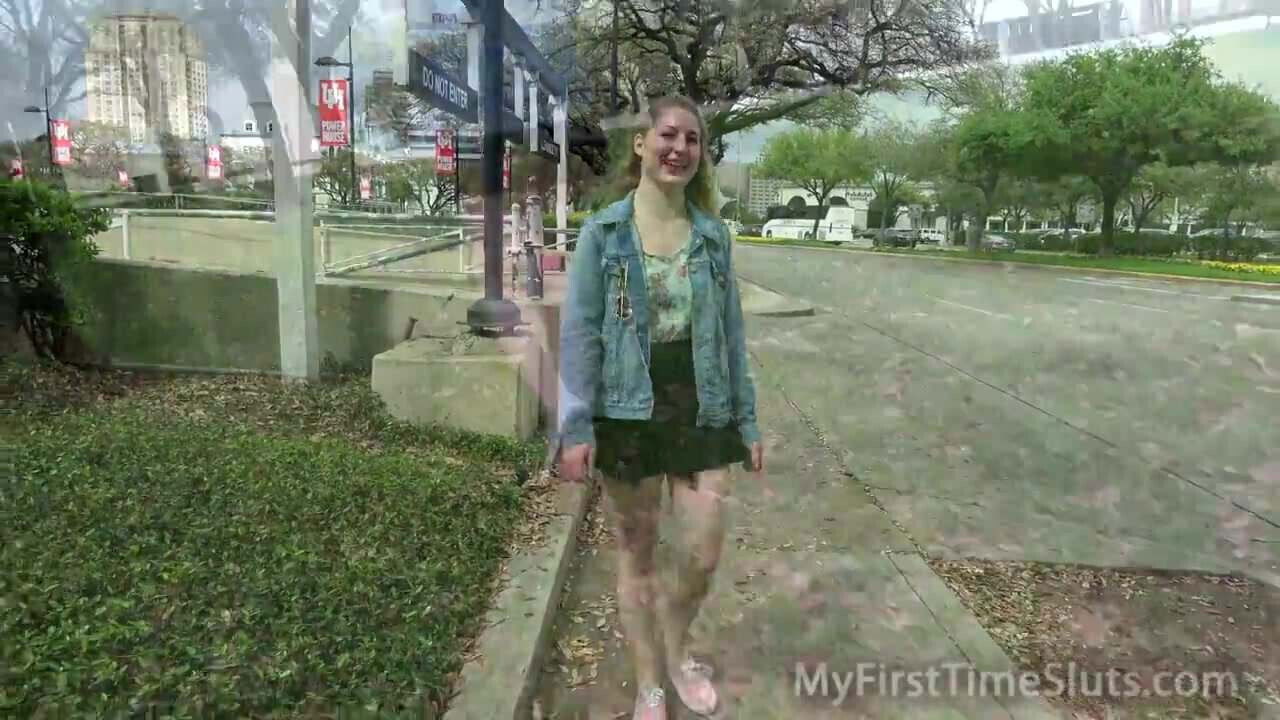 Frey's First Public Fuck