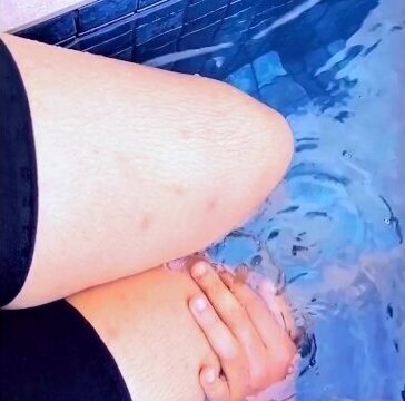 Swimming pool ආතල් දුන්නා සැපටම.. mouth ,outdoor romantic sexy couple....