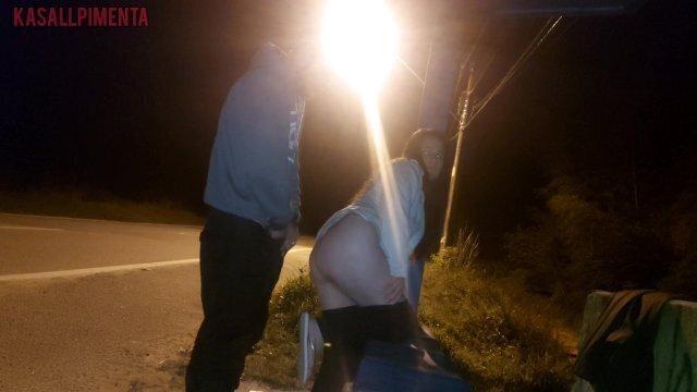 mostrei minha bunda para estranho ponto ônibus