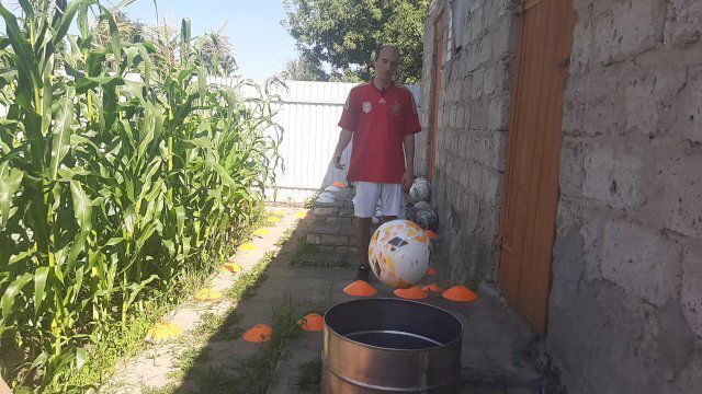 Barrel ball many attempts will into barrel?