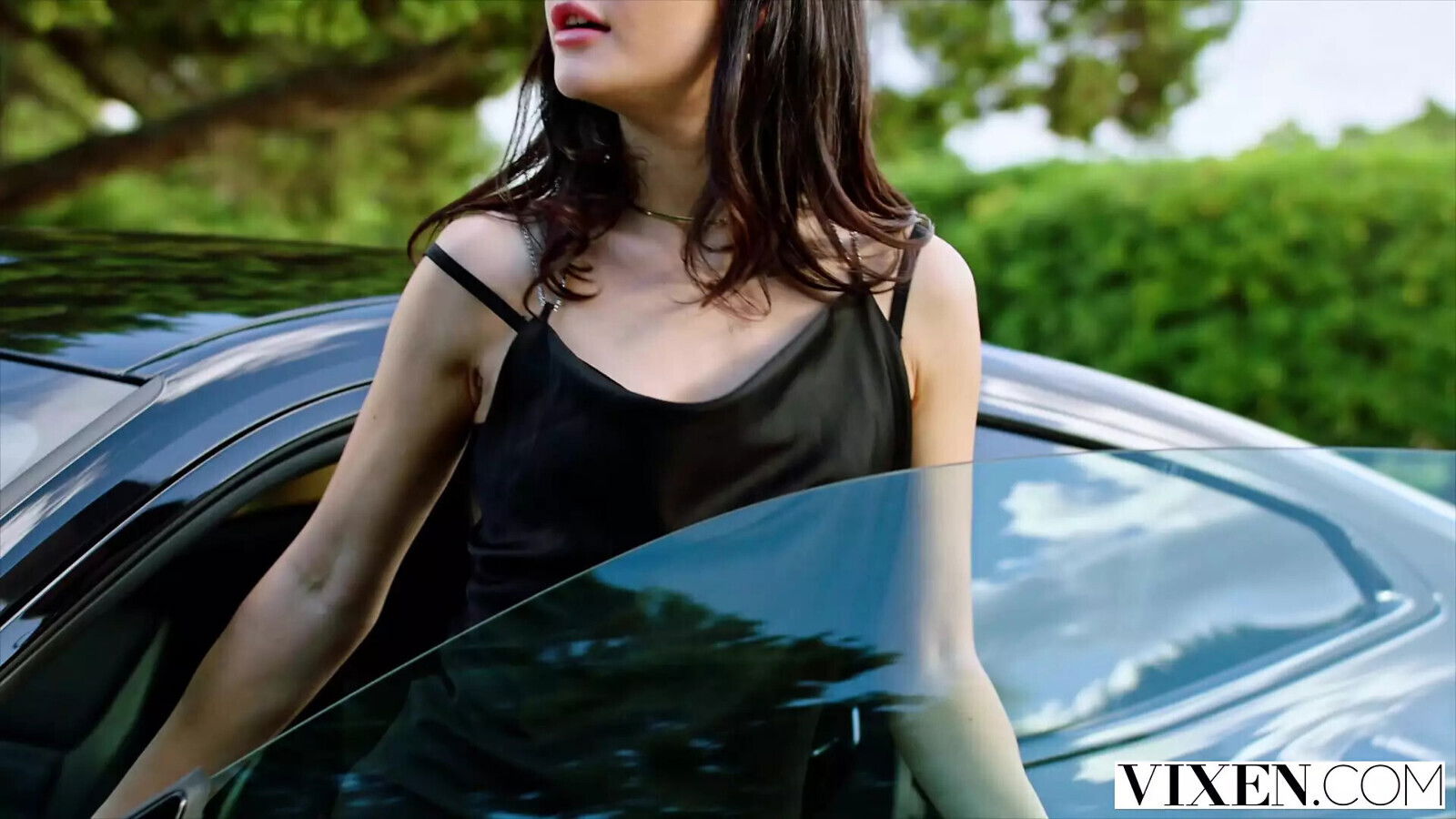 VIXEN Petite Insatiable Matty meets match Club