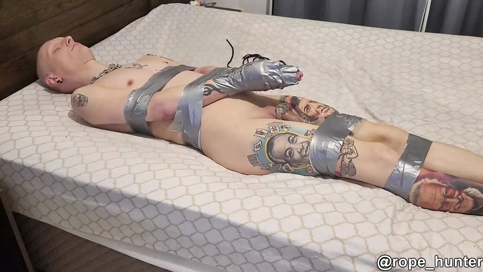 Taped Left Waiting Bearded Master