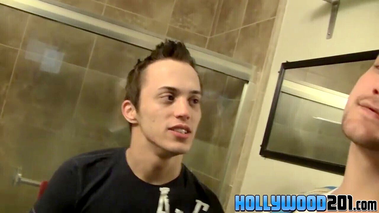 Intimate glimpse into preparations young studs Kain Lanning Jayden Ellis before their steamy encounter