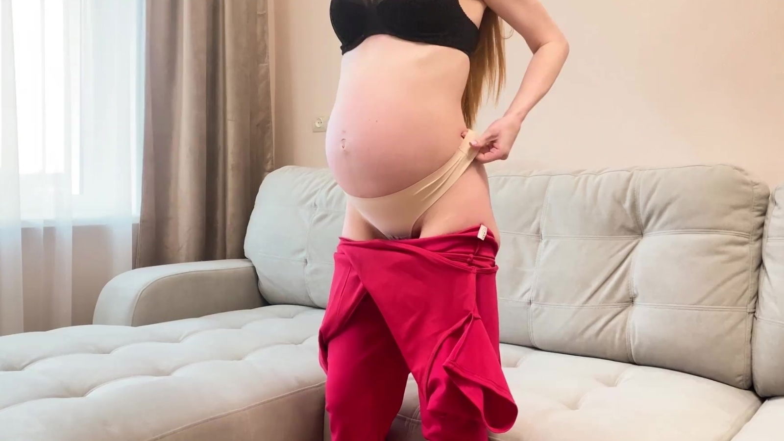 month pregnant stepmom sucks dick takes cumshots